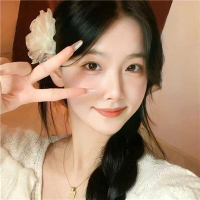 镜中的女孩